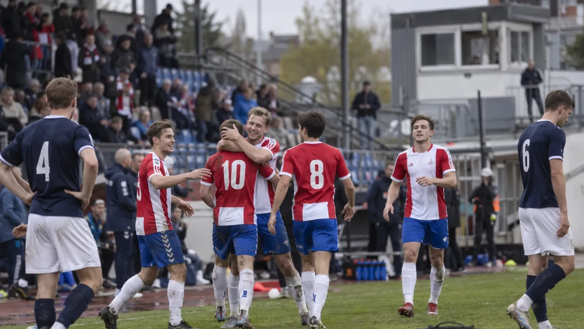 Strømsgodset slo Lyn 5-1 og holder følge i toppen