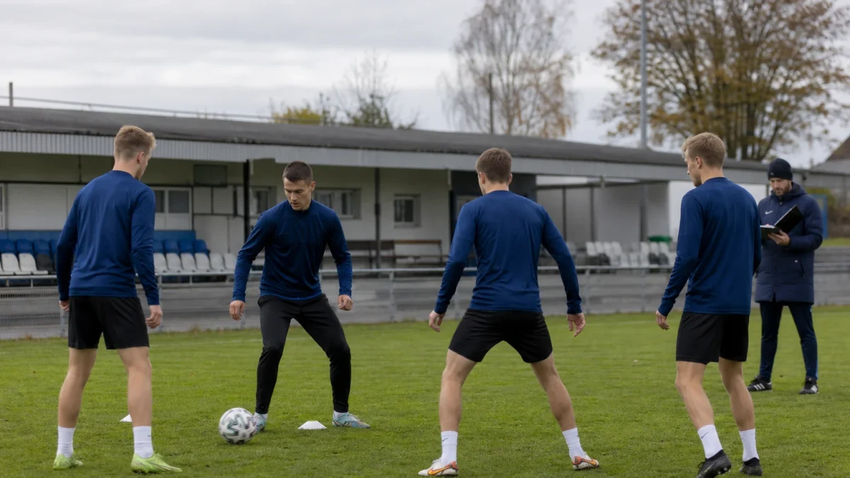Edvard Race forlater Moss og går til Lyn