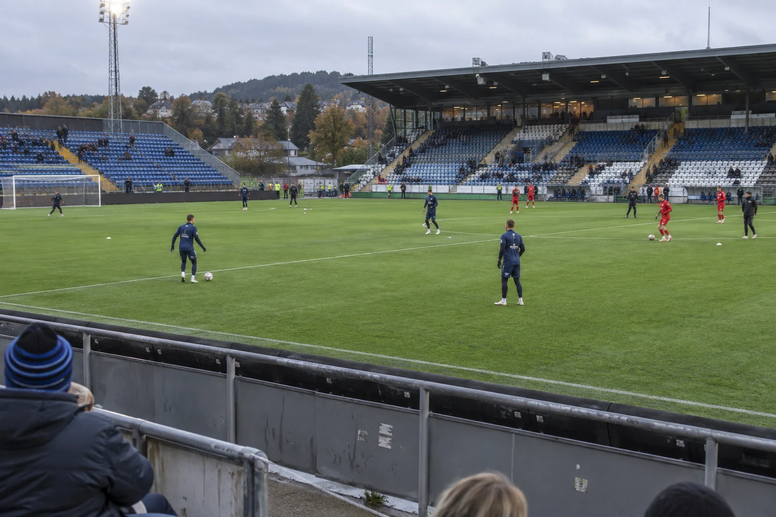 Brann skal forsvare tabelltoppen borte mot Stabæk